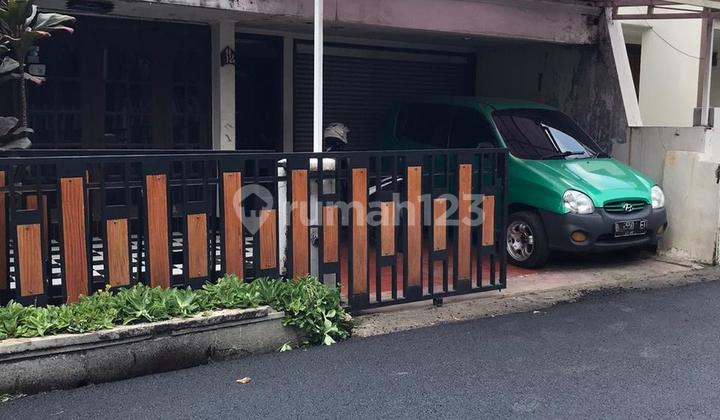 For Sale House in New Pharmindo Complex, South Cimahi, Serene and Comfortable Residence Ready to Occupy, Strategic Location 2