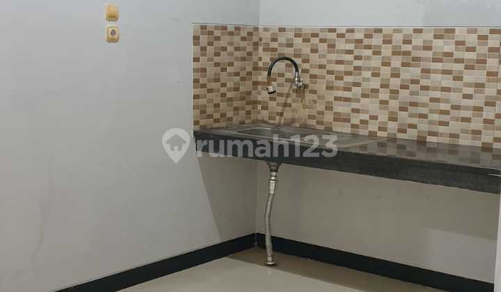 For Sale Taman Kopo Indah 5 (TKI 5) Sommerville Bandung Comfortable Residence and Strategic Location 2