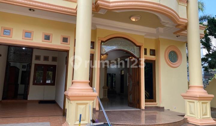 For Sale House in Taman Palem Lestari Corner