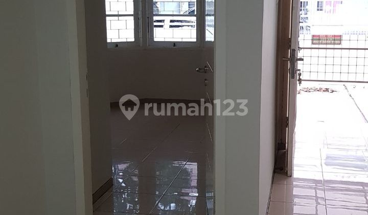 Rumah Gading Serpong 1