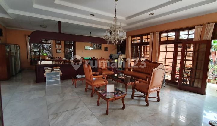 Rumah Besar 2 Lantai Full Jakarta Barat 2