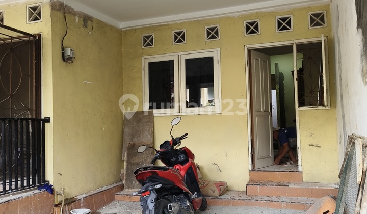 Rumah Renovasi2 Lantai Siap Huni di Bintaro 2