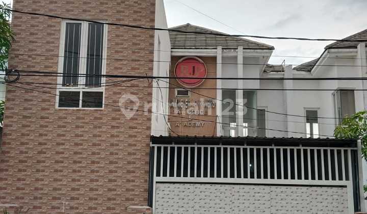 RUMAH SIAP HUNI DI AREA RUNGKUT SURABAYA