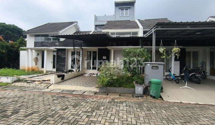 Affordable 3-Story House, 4 Bedrooms, Flood-Free Inside the Cluster