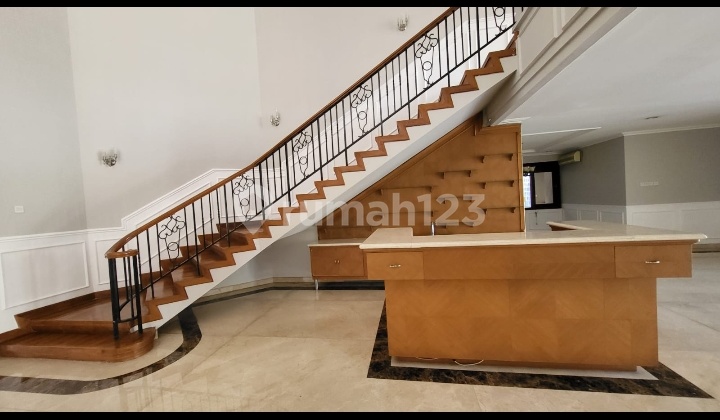 Disewakan Rumah Kemang Jakarta Selatan Disewakan Rumah Kemang Jakarta Selatan