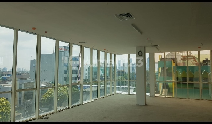 Dijual Gedung Kantor Mampang Prapatan Jakarta Selatan Dijual Gedung Kantor Mampang Prapatan Jakarta Selatan