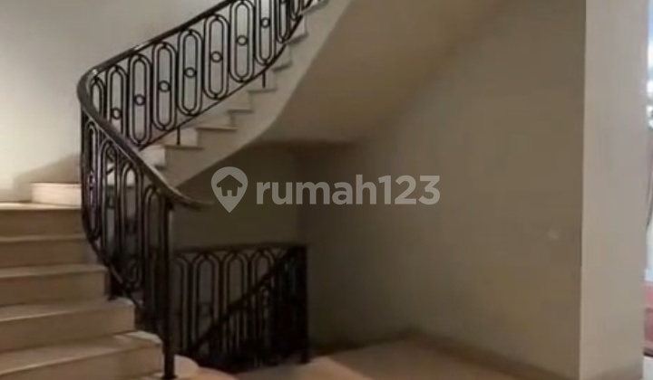 For Sale House Hang Lekiu Kebayoran Baru South Jakarta 2