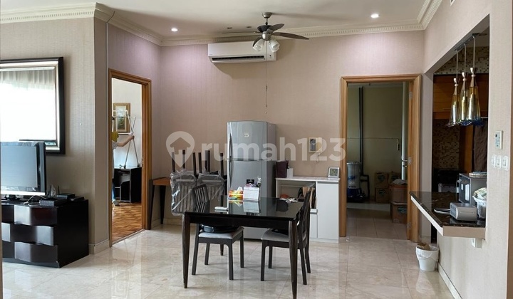 For Sale: Senayan Residence Simprug Apartment, Kebayoran Baru, South Jakarta