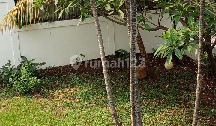 Luxury House in Kemang, Jakarta 2