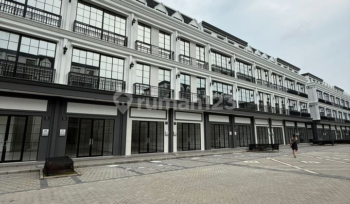 Harvard Shop House for Rent 3 Floors Brand New