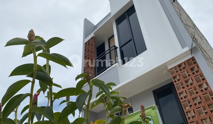 Rumah Bagus SHM Cimanggis, Depok Vanilla Premier