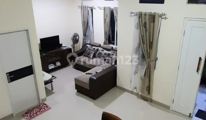 Dijual Rumah 2 Lantai Pesanggrahan