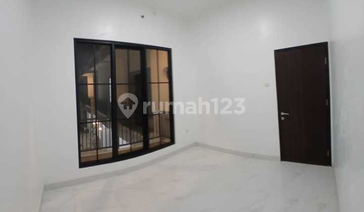 For Sale House Petukangan Utara Pesanggrahan