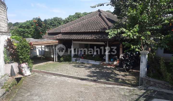 For Sale: Kos Room Near Maranatha