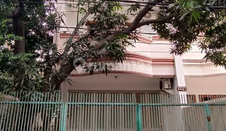 Jual Cepat Rumah 3,5 lt Mangga Besar Lokasi Strategis