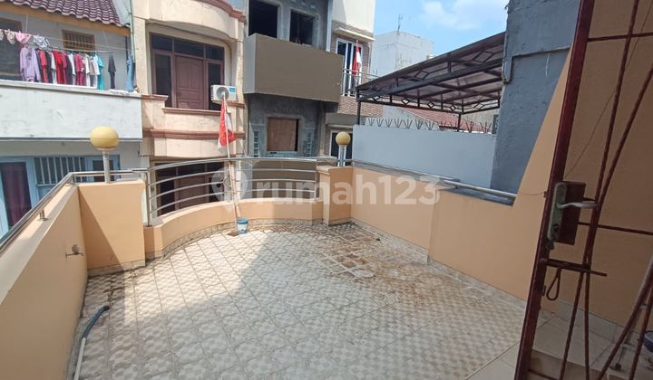 Ready-to-Use 4.5-Story House in Laksa 4.25 x 16.60 m 2