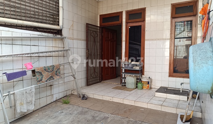 Rumah SHM Tambora, Jakarta Barat 1,5 Lt 3,5 X21 M