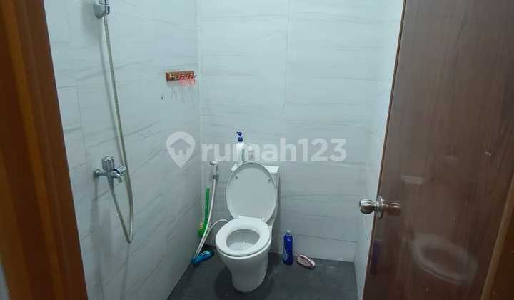 Dijual Cepat Rumah 3 Lantai Bagus di Kemurnian LT 4x20 m 2