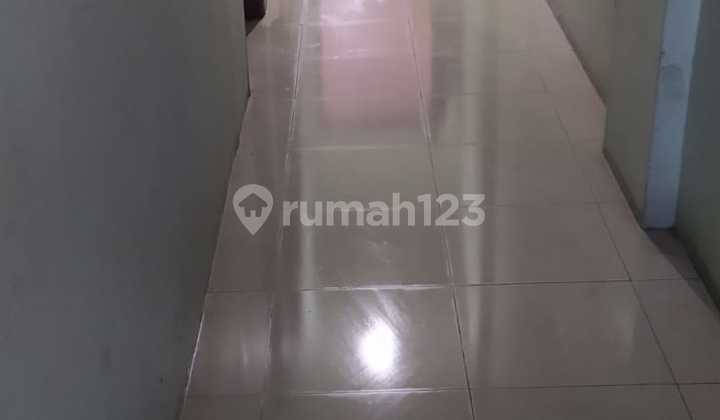 Ruko Siap Huni Cocok untuk Kantor - Tiang Bendera 4,5 Lt 4X16 M Ruko Siap Huni Cocok untuk Kantor - Tiang Bendera 4,5 Lt 4X16 M