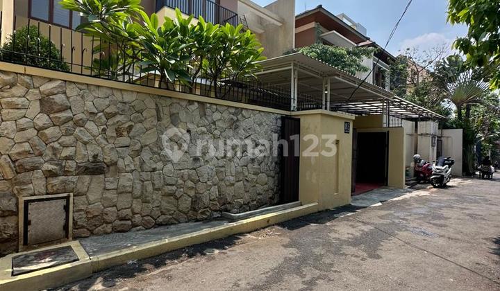 Kemang House For Sale