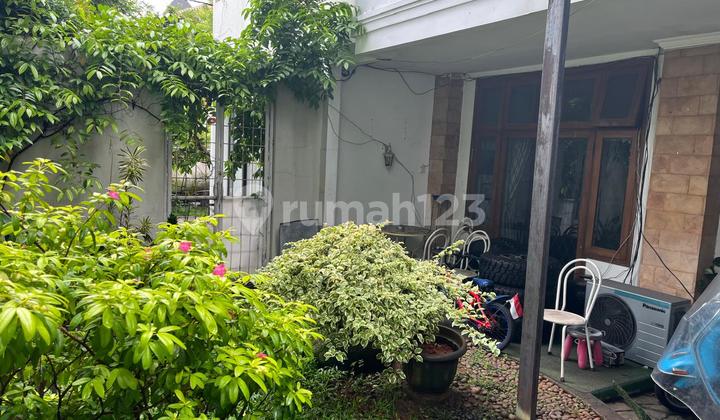 For Sale House on Kerinci Street 1