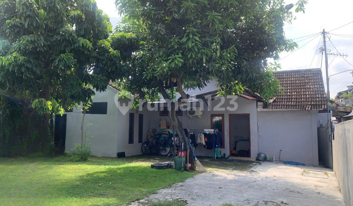 Dijual Tanah dan Bangunan di Gilingan Banjarsari Solo Strategis