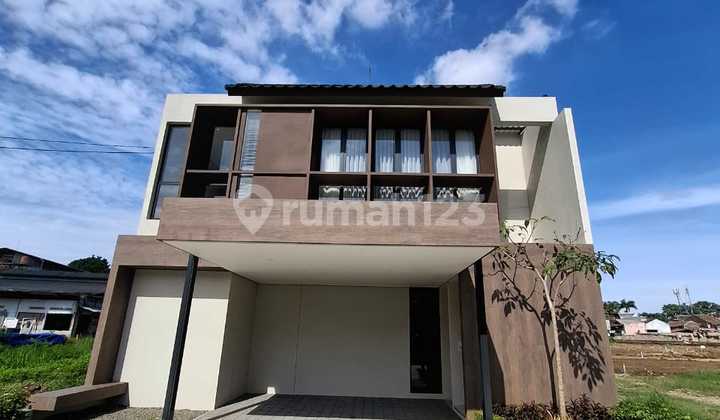 Rumah Baru Lynn Parc Type Vinea Ditengah Kota Bandung