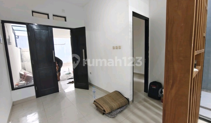 New House in Gunung Anyar Tambak 2