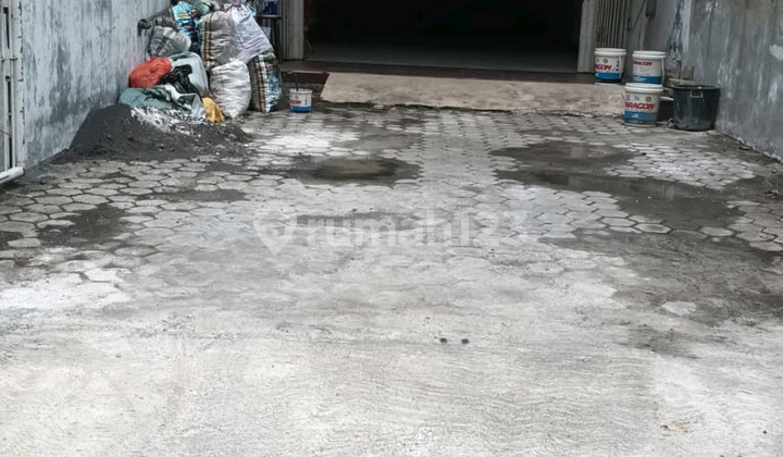 For Rent: Raya Manukan Shop House For Rent: Raya Manukan Shop House