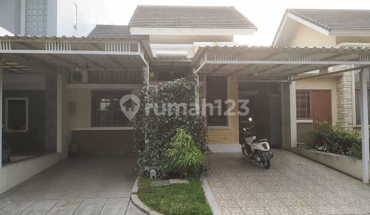 Sangat Murah Rumah Apik,Nyaman di Grand Wisata - Bekasi