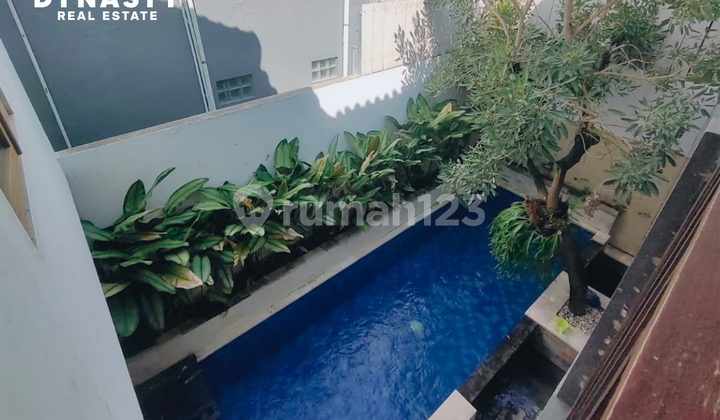 Rumah Mewah Renon Semi Villa 2 Lantai 2