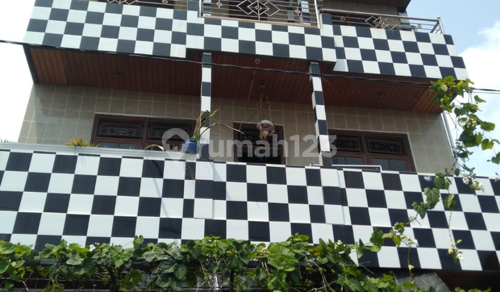 ✨ Dijual Cepat - Rumah 3 Lantai Mewah di Denpasar ✨ 2