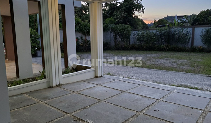 New Luxury House in a Complex in Teluk Betung