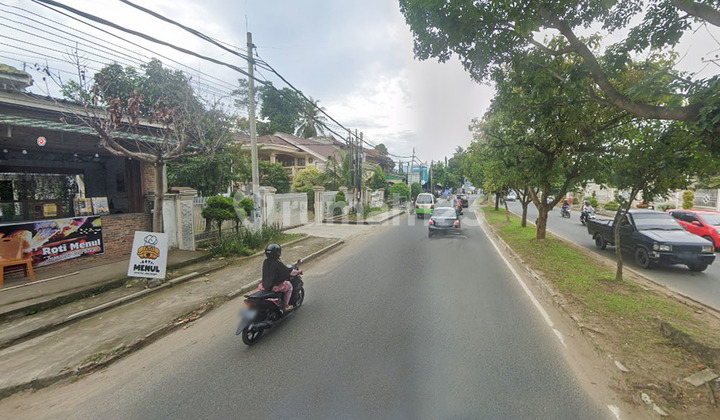 Building House 422 M2 Beside Way Halim Main Road