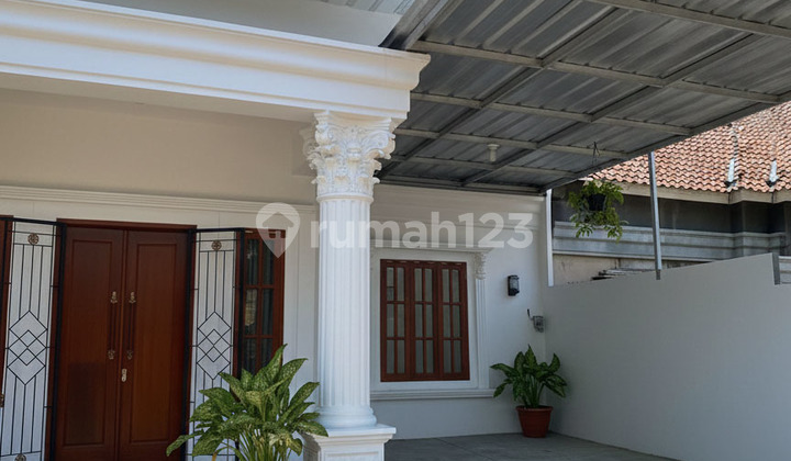 Investasi Rumah Eropa Klasik Termurah di Labuhan Dalam 2