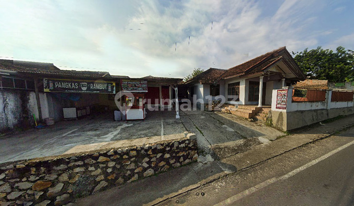 Rumah Second Lt 371 M2 Pinggir Jalan Pramuka 2