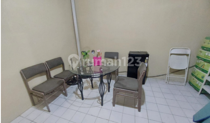 Dijual Rumah SHM 130m, 4KT, 2KM, Jakarta Barat, Dekat Green Lake City, Akses Tol, Furnished, Siap Pakai, Murah