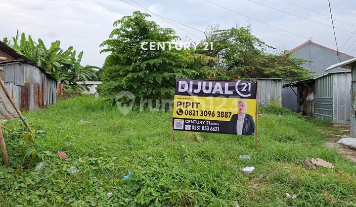 Empty Land with Strategic Location in Sendang Sumber