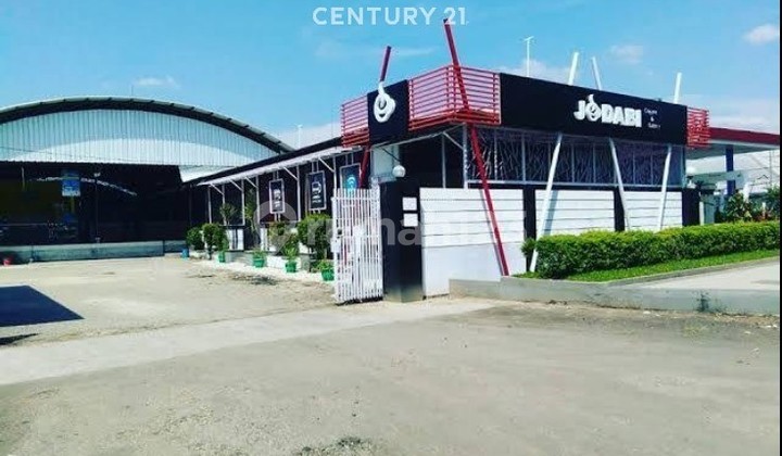 Cafe di Pangeran Cakrabuana Talun Sumber Cafe di Pangeran Cakrabuana Talun Sumber