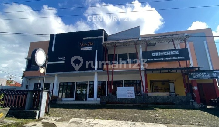 Strategic Location Building on Jl Ahmad Yani, Kuningan