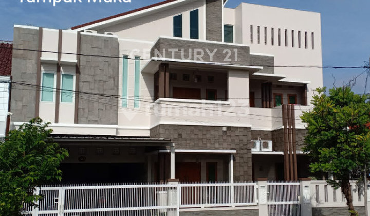 Bangunan Rumah Tinggal dan Kos di Jl. Perintis