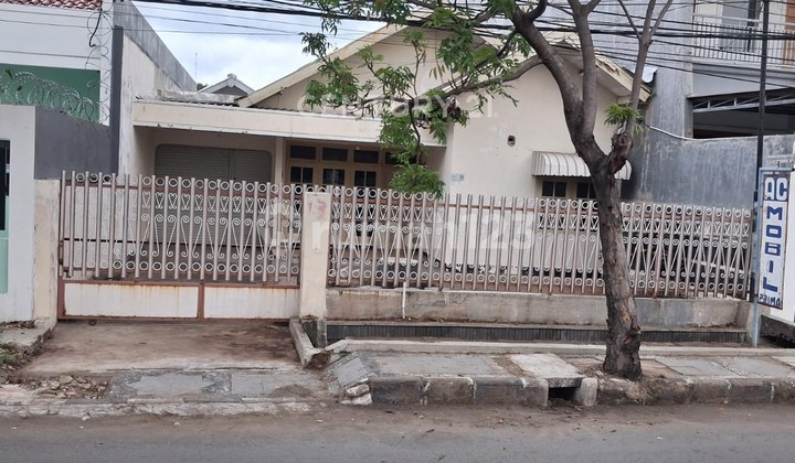 Rumah Tinggal Lokasi Strategis di Jl Ks Tubun Kota Cirebon 1
