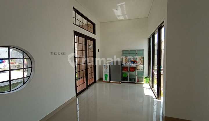 Dijual Rumah Cantik dan Nyaman di Cisarua Cocok untuk yang Butuh Udara Segar dan Sejuk