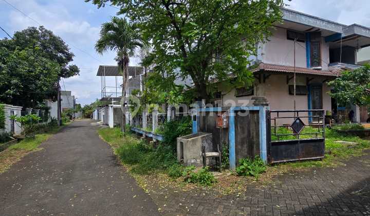 Rumah Second Itung Tanah Dlm Komplek On Gate Sistem Pondok Kelapa 2