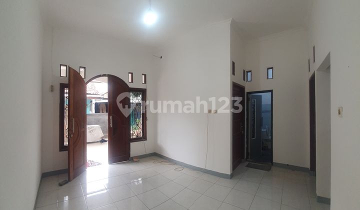 Rumah Second Siap Huni 1Lantai Strategis 1Km ke Tol Jorr Jatiasih
