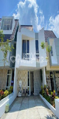 Dijual Rumah Baru Full Furnish Dekat dengan Jantungnya Kota Malang di Jalan Tumenggung Suryo Dijual Rumah Baru Full Furnish Dekat dengan Jantungnya Kota Malang di Jalan Tumenggung Suryo