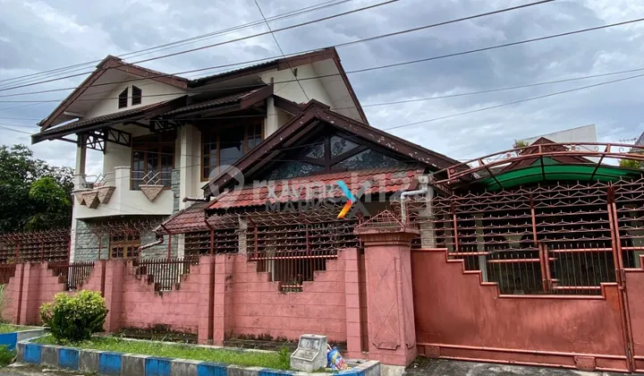 For Sale Large House Area Papa-Papa Soekarno Hatta Malang 2