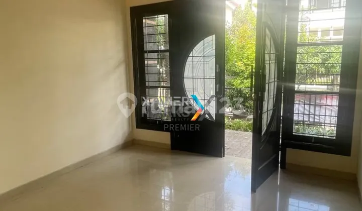 For Rent Well-Maintained Semi-Furnished House Ready to Occupy at Villa Puncak Tidar, Malang.