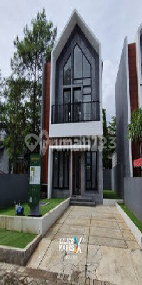 Dijual Rumah Baru 2 Lantai Siap Huni di Tengah Wisata Kota Batu Malang Dijual Rumah Baru 2 Lantai Siap Huni di Tengah Wisata Kota Batu Malang