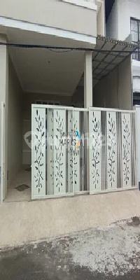 Dijual Rumah Baru Sangat Luas dan Dua Lantai Didaerah Tidar